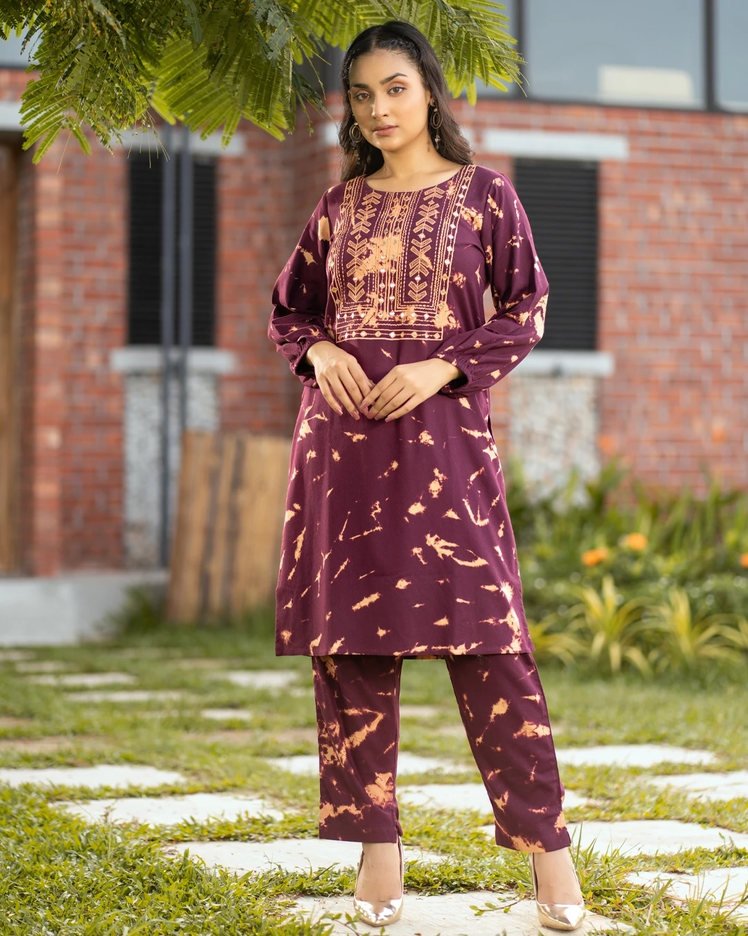 Flickere Outfit - Maroon & Beige Tie-Dye Cotton 2 Piece Set with Embroidered Kurti and Matching Pant – Ladies Ethnic Wear